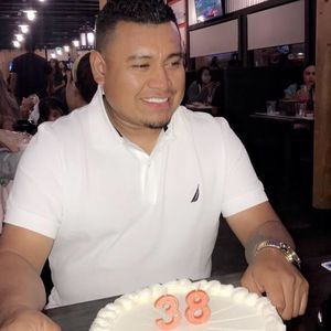 Meet your Posher, Omar